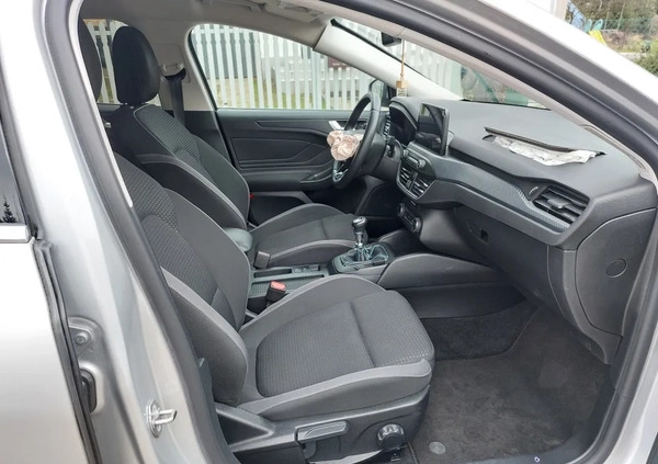 Ford Focus cena 32900 przebieg: 116000, rok produkcji 2019 z Wrocław małe 667
